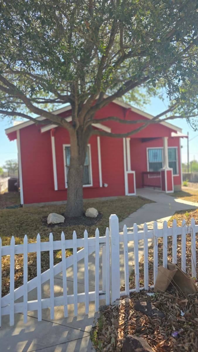 House for rent at 602 Chihuahua, San Antonio, TX 78207