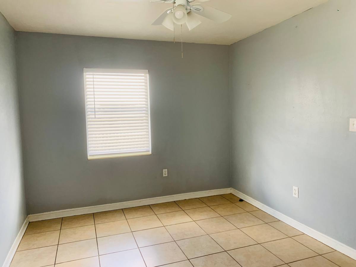 Apartment for rent at 1912 19th Ave W #B, Bradenton, FL 34205