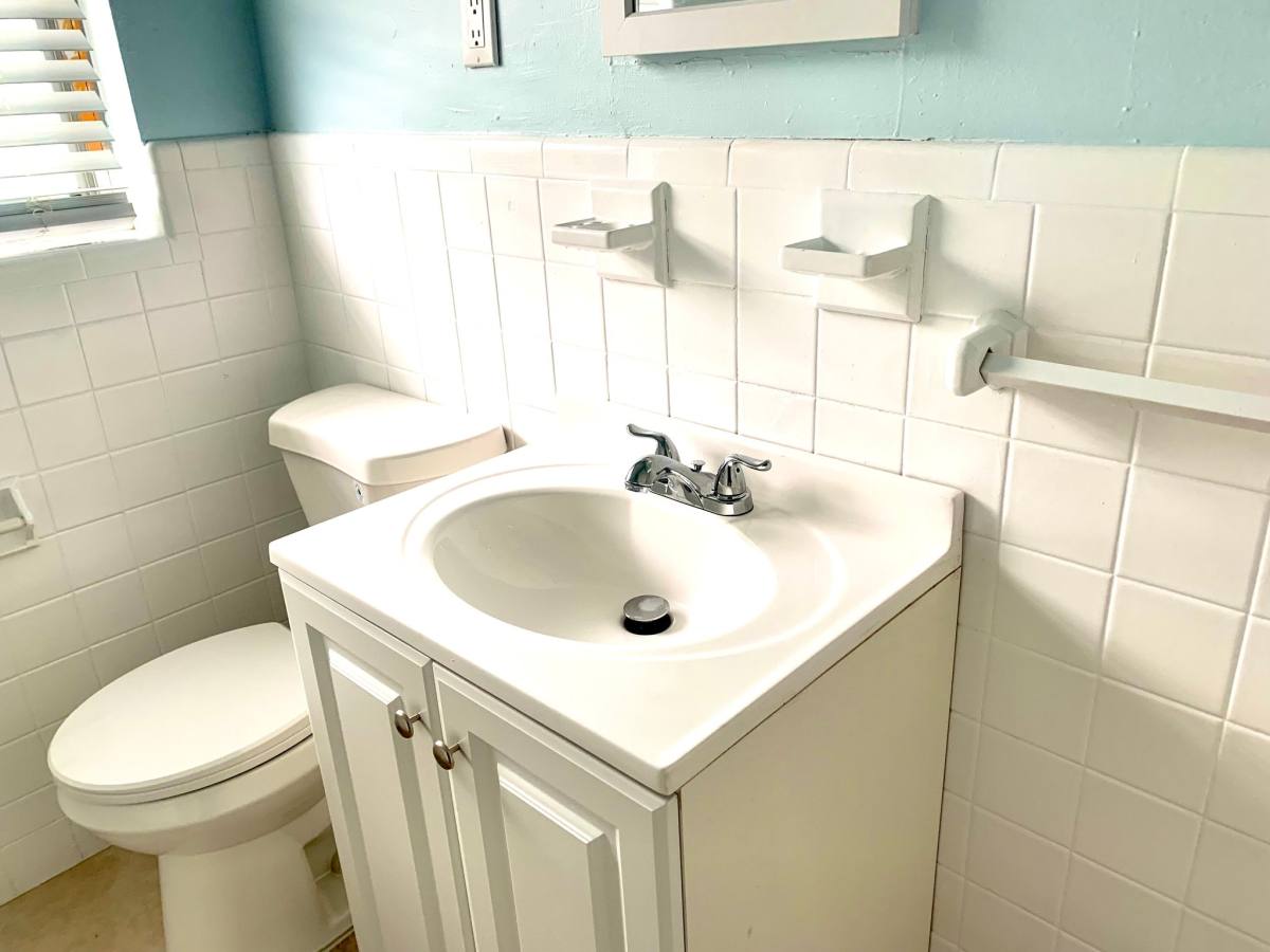 Apartment for rent at 1912 19th Ave W #B, Bradenton, FL 34205