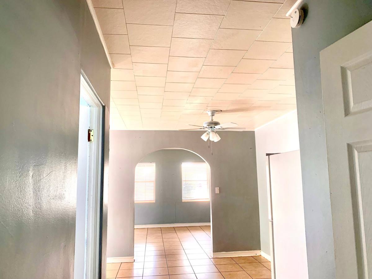 Apartment for rent at 1912 19th Ave W #B, Bradenton, FL 34205