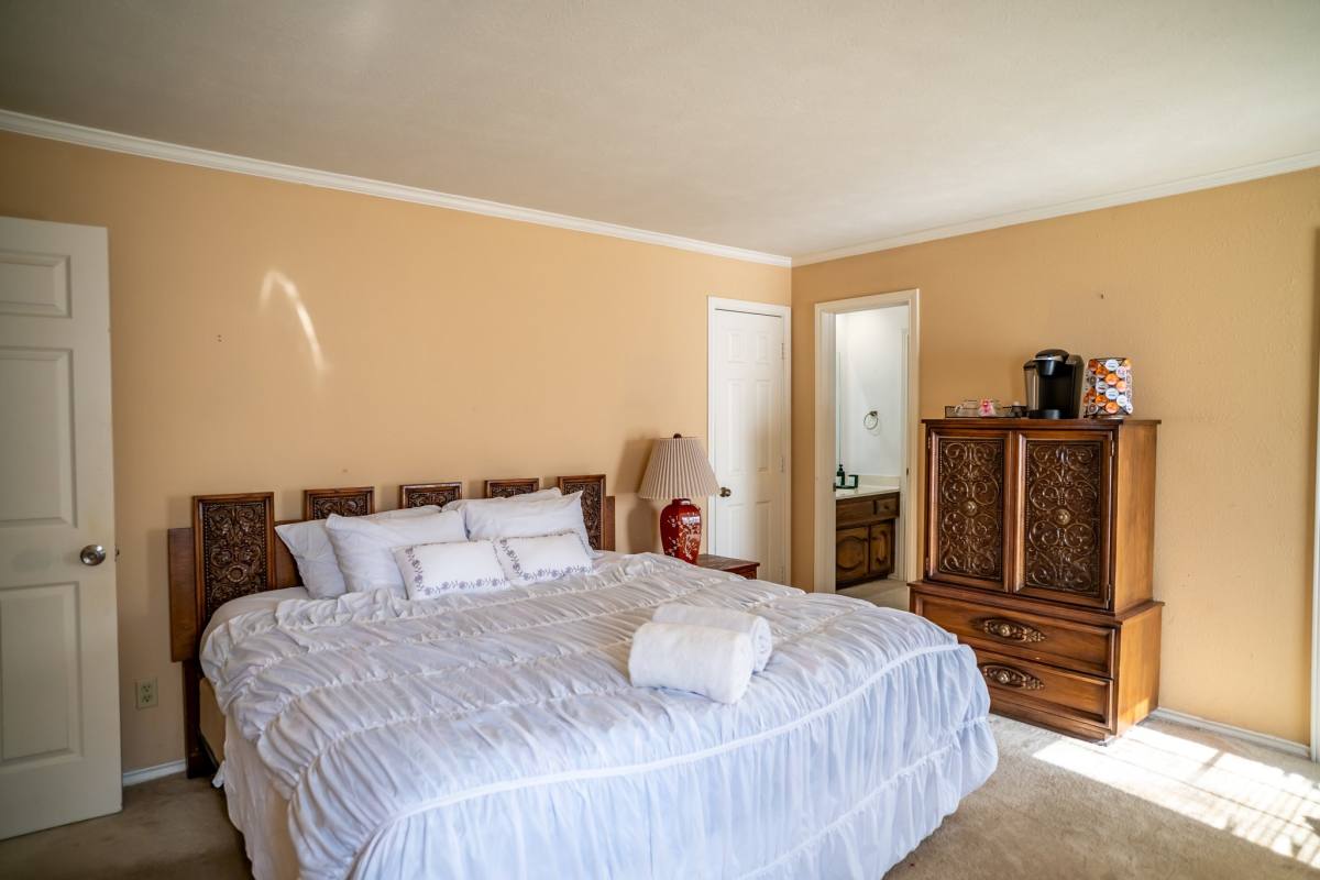 House for rent at 3706 Bishop Hill Dr, Carrollton, TX 75007