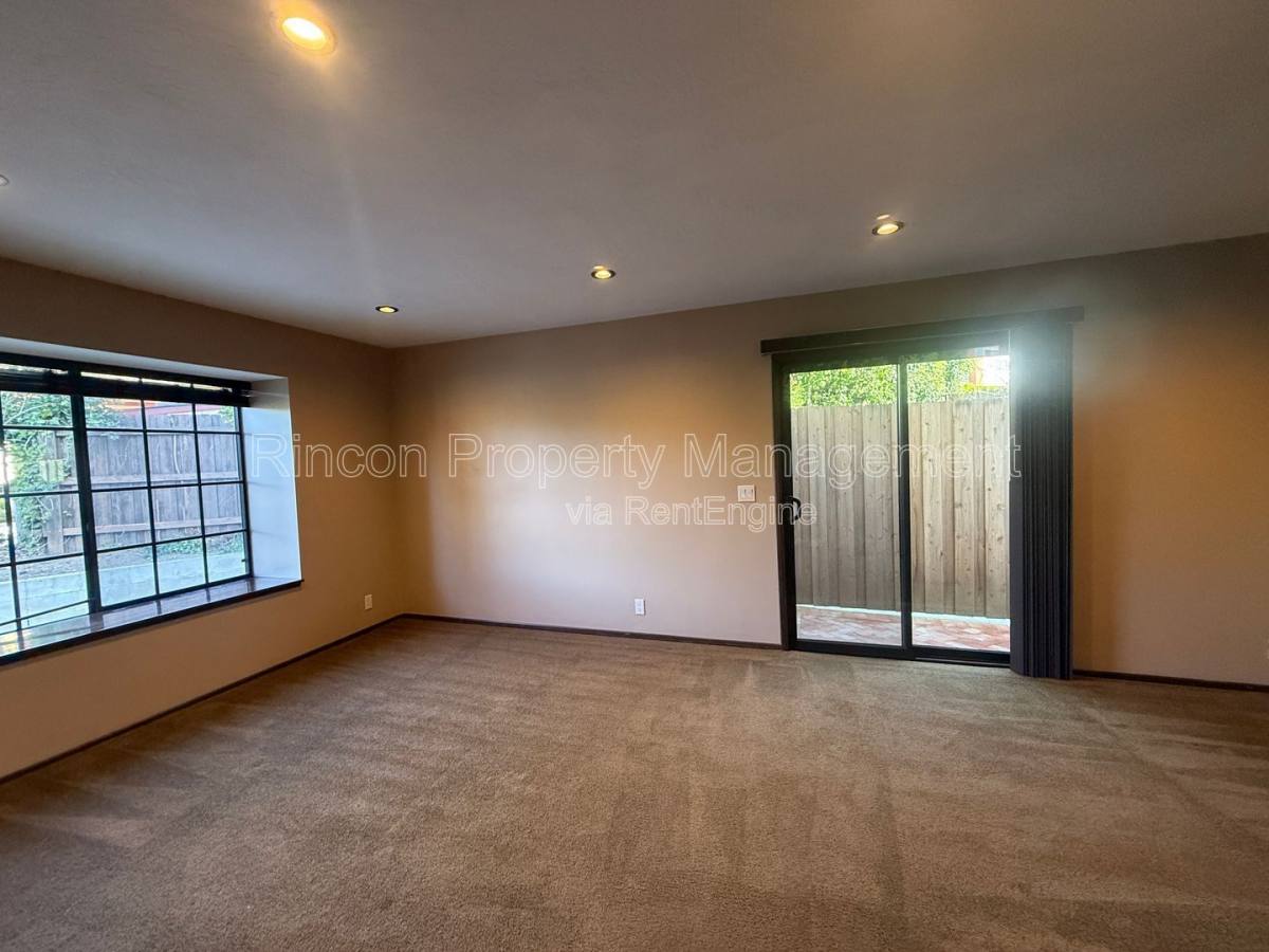 House for rent at 408 Galvin Circle, Ventura, CA 93004