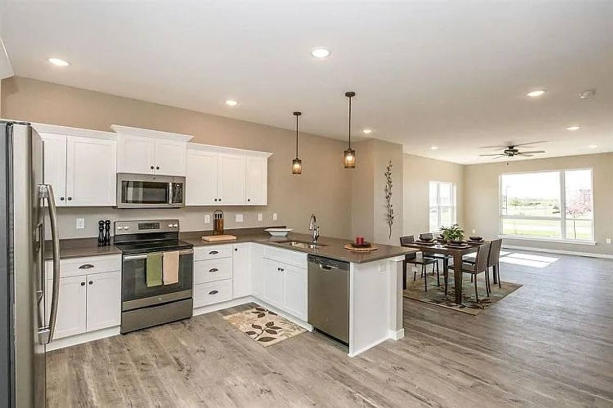 Townhouse for rent at 1710 Bernady Dr, North Liberty, IA 52317
