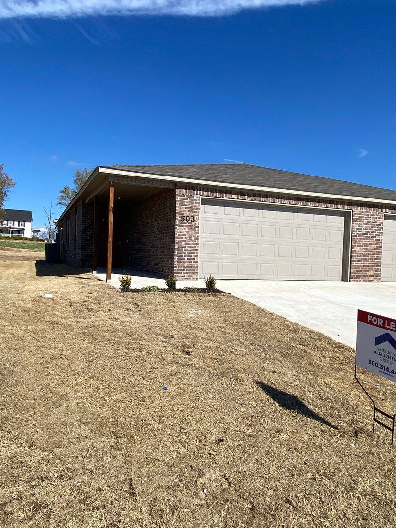 House for rent at 503A W Christopher Dr, Siloam Springs, AR 72761