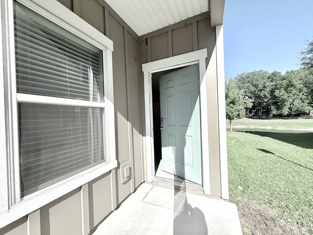 Townhouse for rent at 7670 Legacy Trail, Jacksonville, FL 32256
