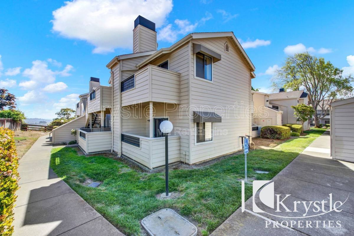 Condo for rent at 1201 Glen Cove Parkway #1809, Vallejo, CA 94591