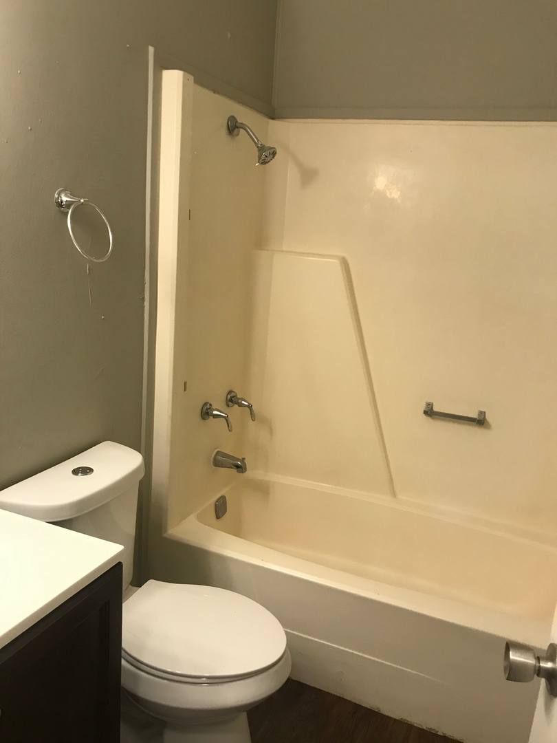 Apartment for rent at 104 E N St, Rossville, IN 46065