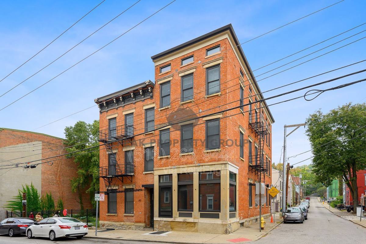 Apartment for rent at 412 E 13th St #3, Cincinnati, OH 45202