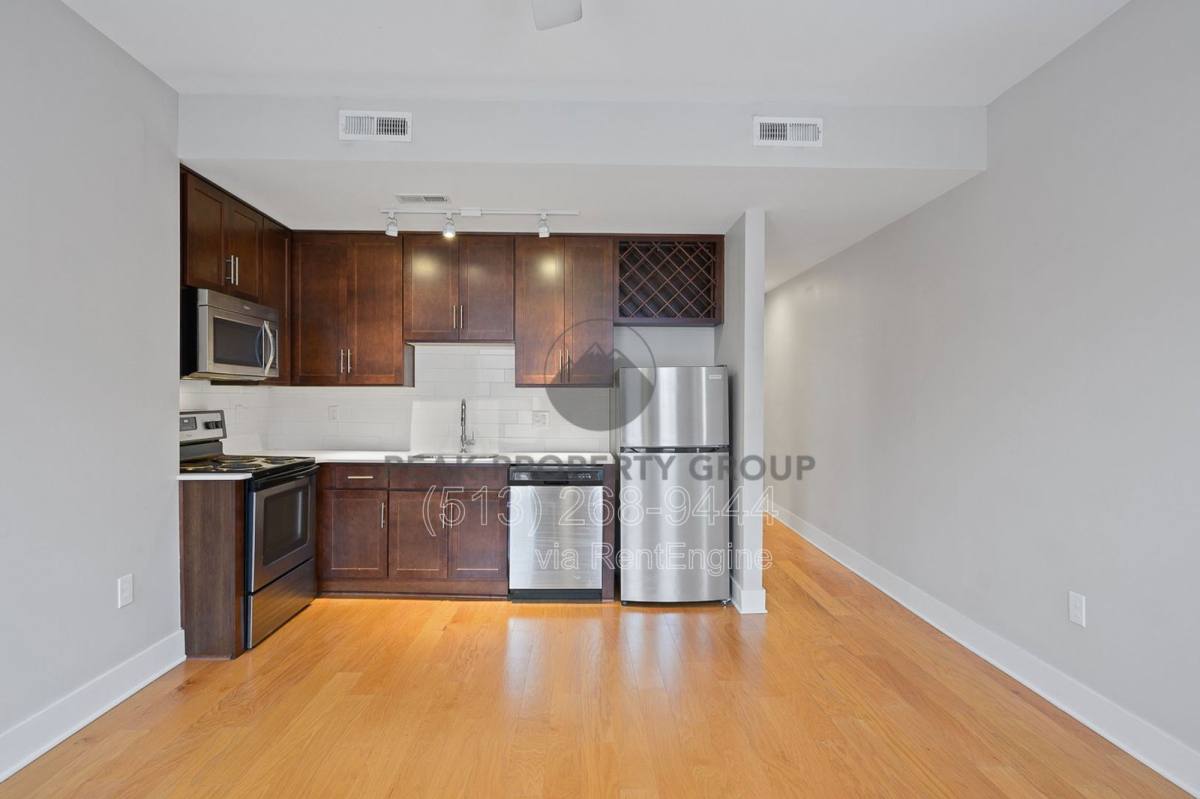 Apartment for rent at 412 E 13th St #3, Cincinnati, OH 45202