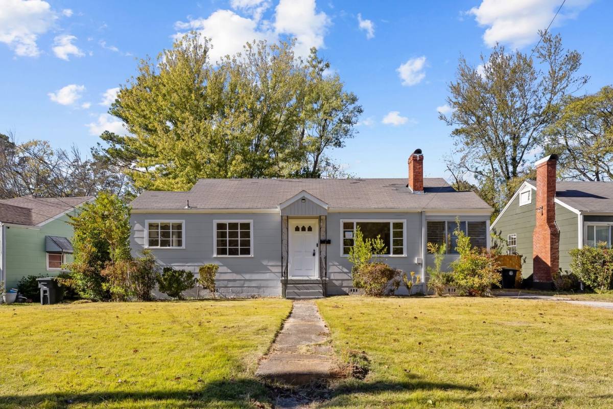 House for rent at 7840 8th Ave S, Birmingham, AL 35206