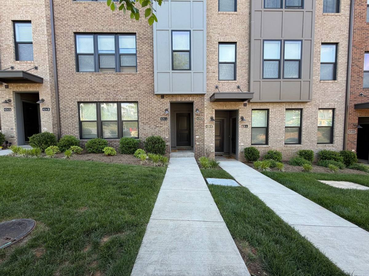 Townhouse for rent at 626 Noush Court, Charlottesville, VA 22911