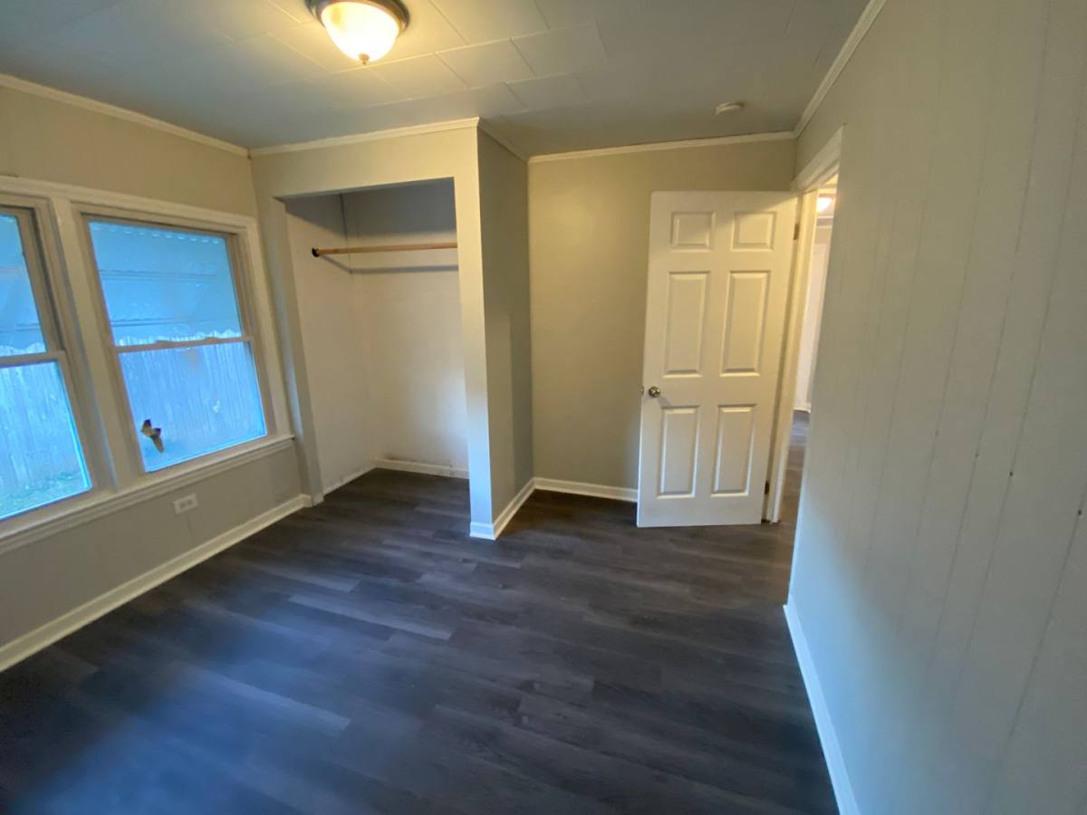 House for rent at 206 Lenox Ave, Gastonia, NC 28054