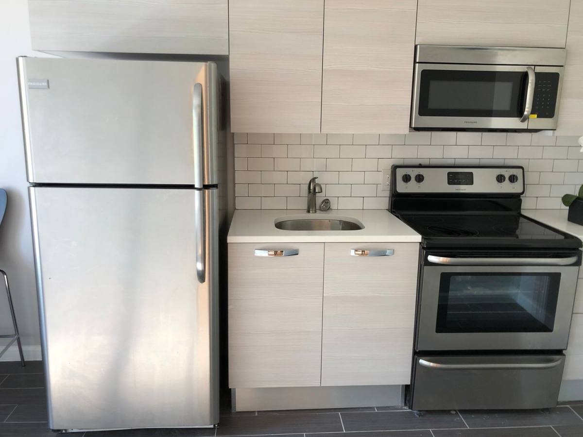 Apartment for rent at 231 E N Ave, Baltimore, MD 21202