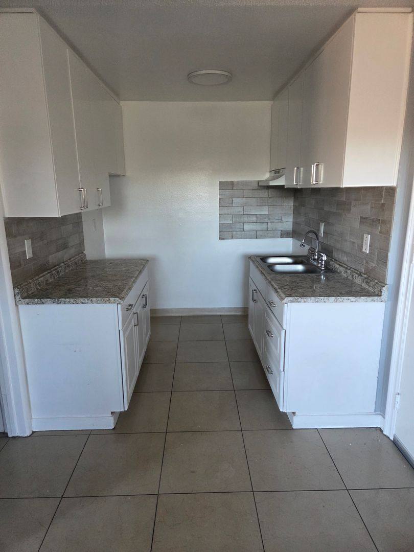Apartment for rent at 680 S Burlington Ave, Los Angeles, CA 90057