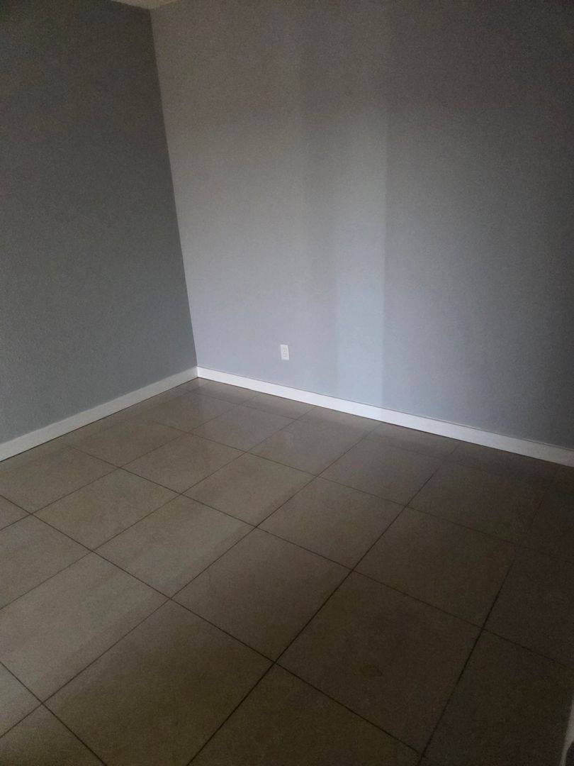Apartment for rent at 680 S Burlington Ave, Los Angeles, CA 90057