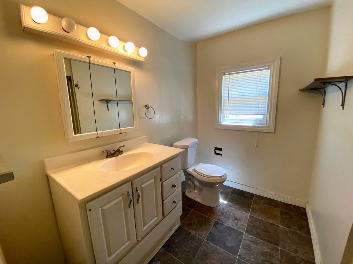 House for rent at 1301 N Ave NE, Grand Rapids, MI 49505