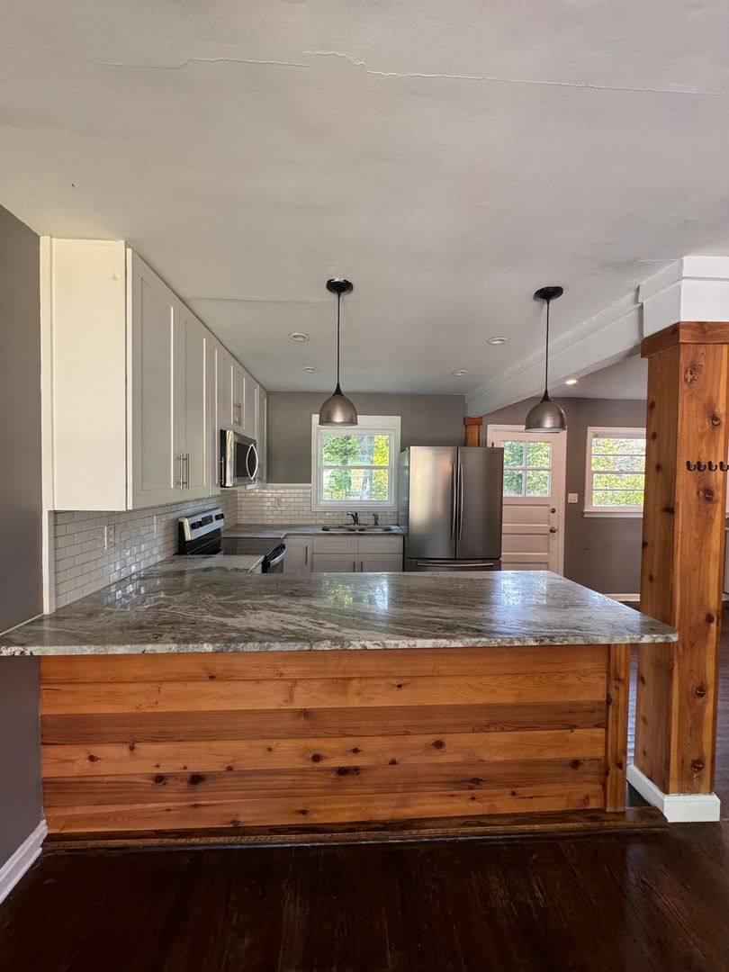 House for rent at 317 Christopher Dr, Gainesville, GA 30501