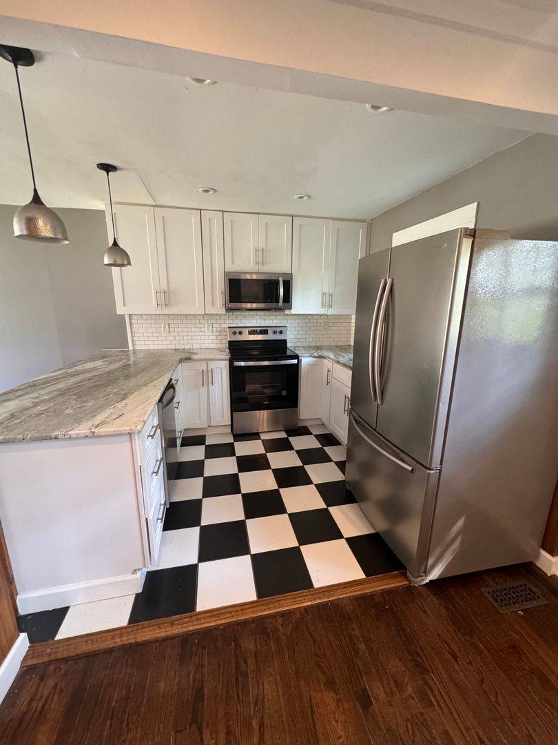 House for rent at 317 Christopher Dr, Gainesville, GA 30501