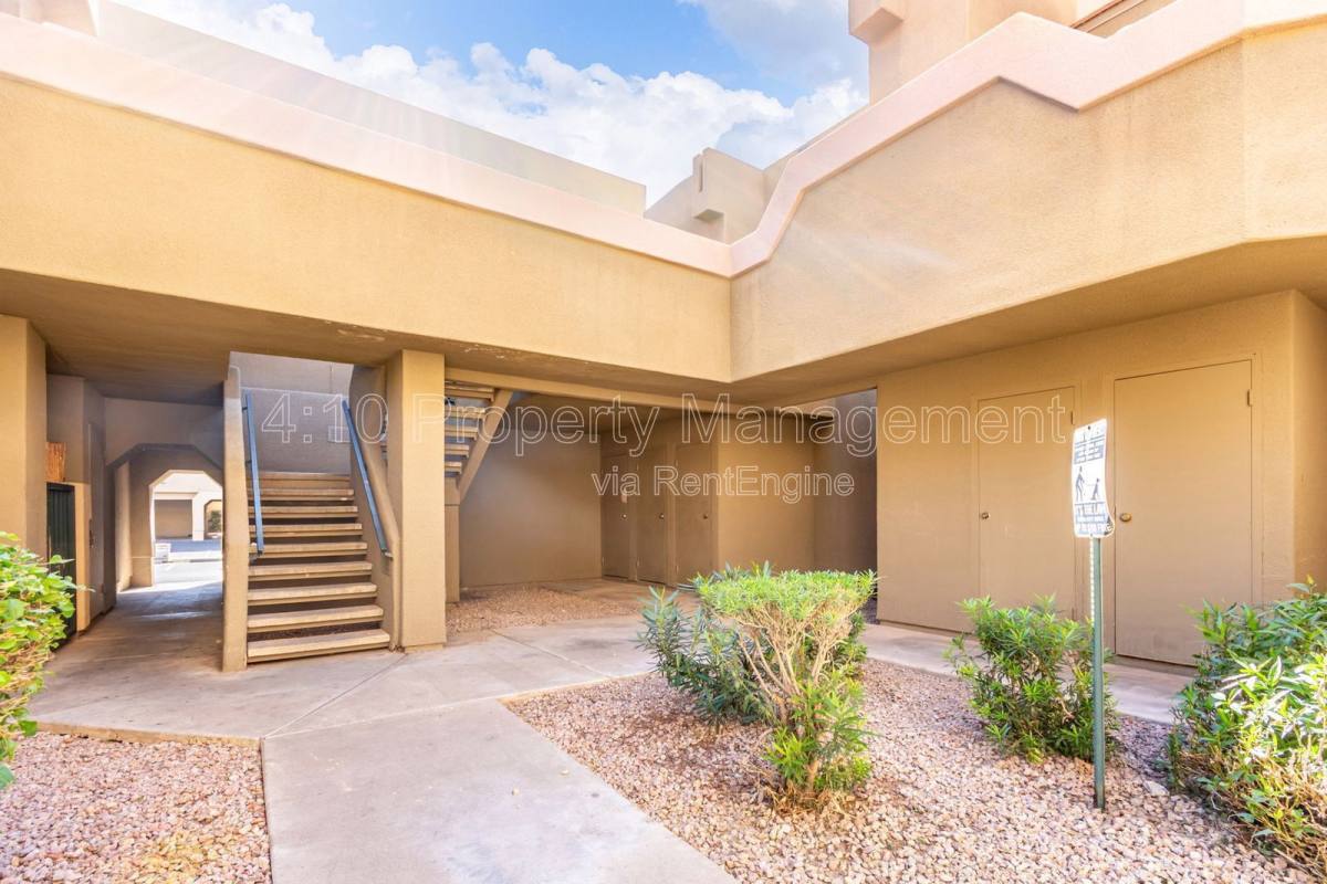 Apartment for rent at 1432 W Emerald Ave #681, Mesa, AZ 85202