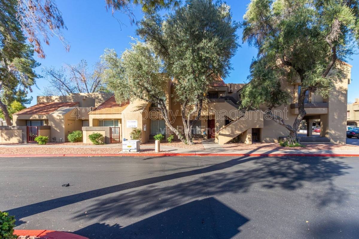 Apartment for rent at 1432 W Emerald Ave #681, Mesa, AZ 85202