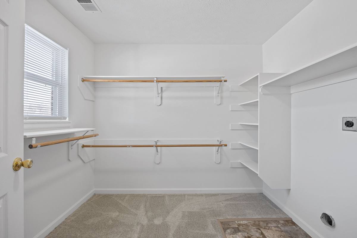 Apartment for rent at 5 Fall Wood Kwx, Hamilton, OH 45011