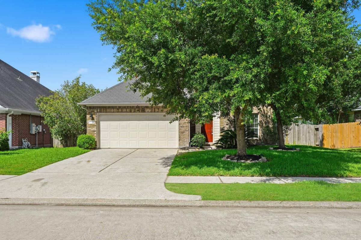 House for rent at 25615 Crisp Springs Lane, Spring, TX 77373