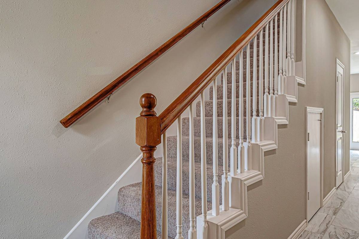 Apartment for rent at 5530 Hirondel #B, Houston, TX 77033