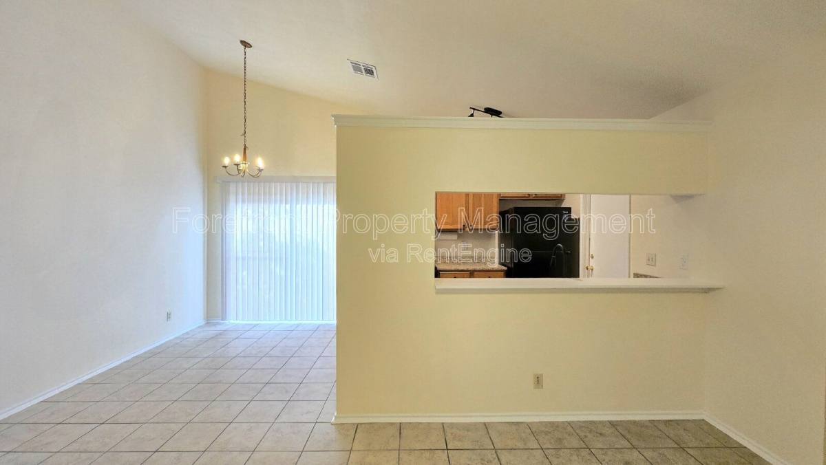 Apartment for rent at 8904 Amber Dusk, San Antonio, TX 78250