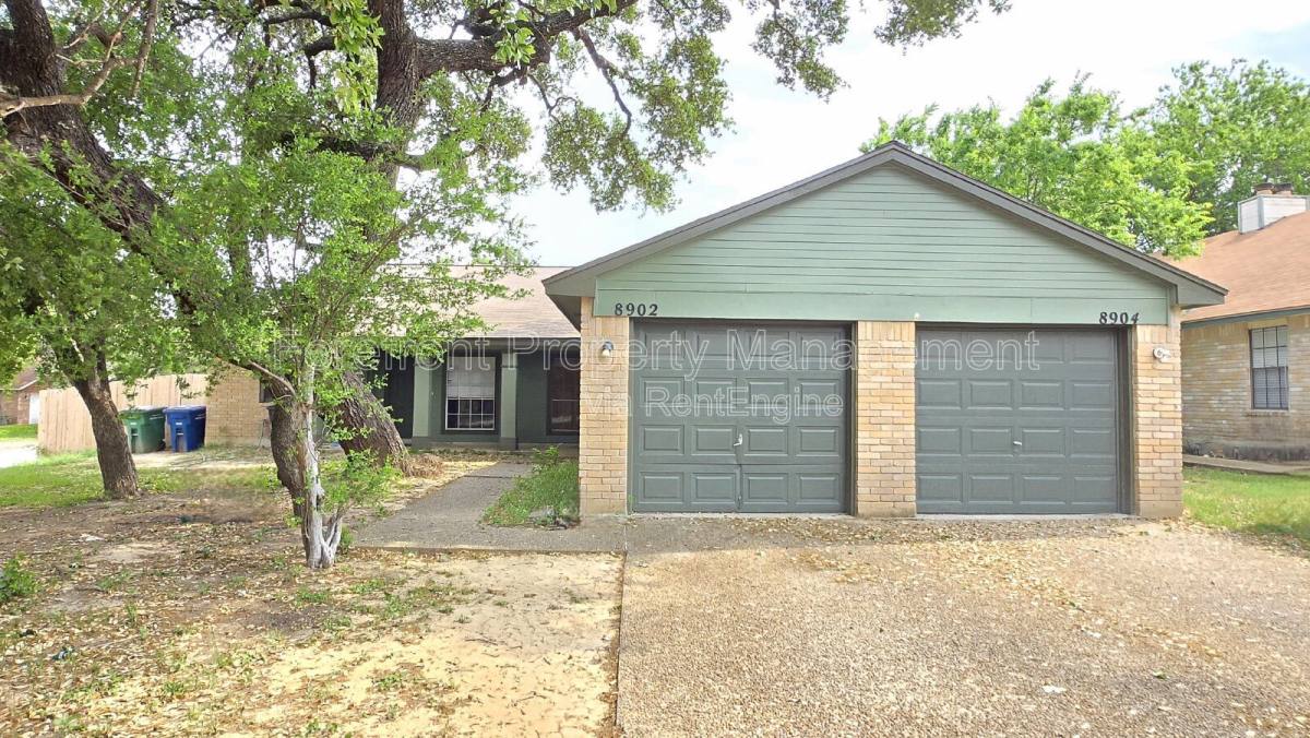 Apartment for rent at 8904 Amber Dusk, San Antonio, TX 78250