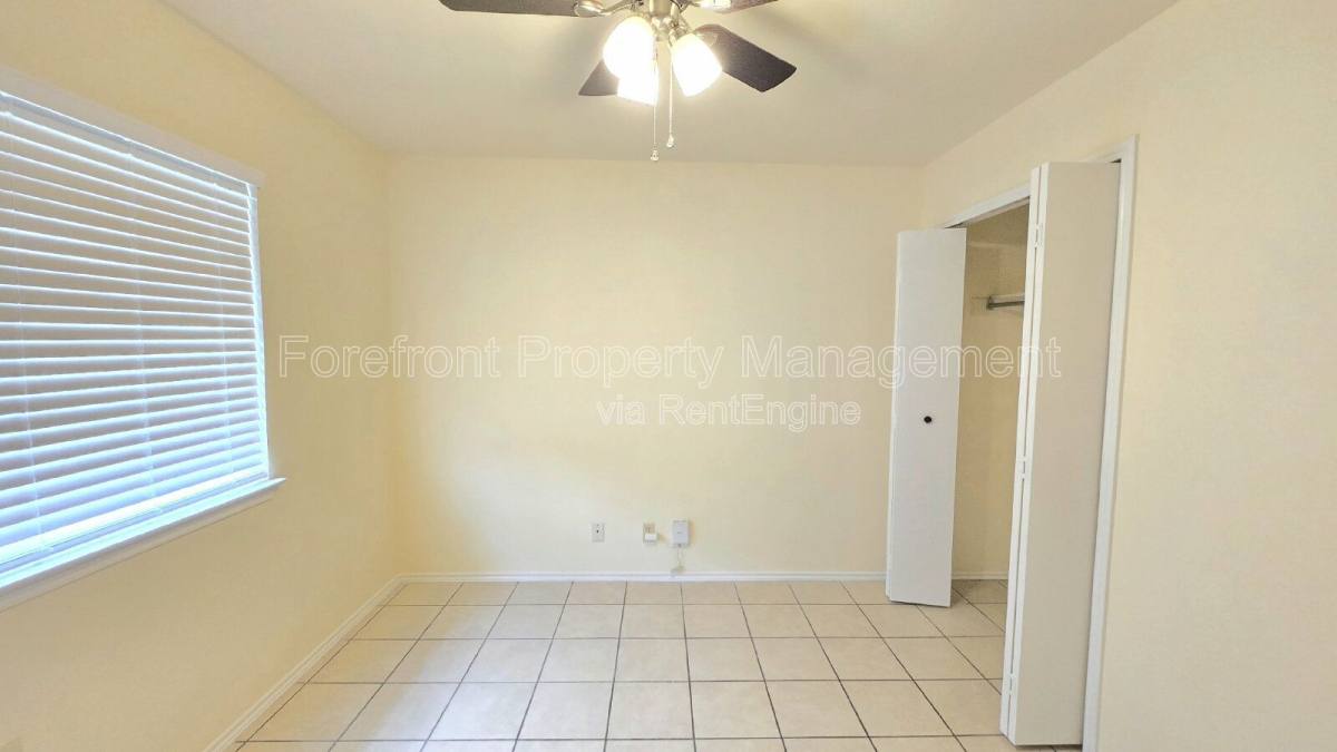 Apartment for rent at 8904 Amber Dusk, San Antonio, TX 78250