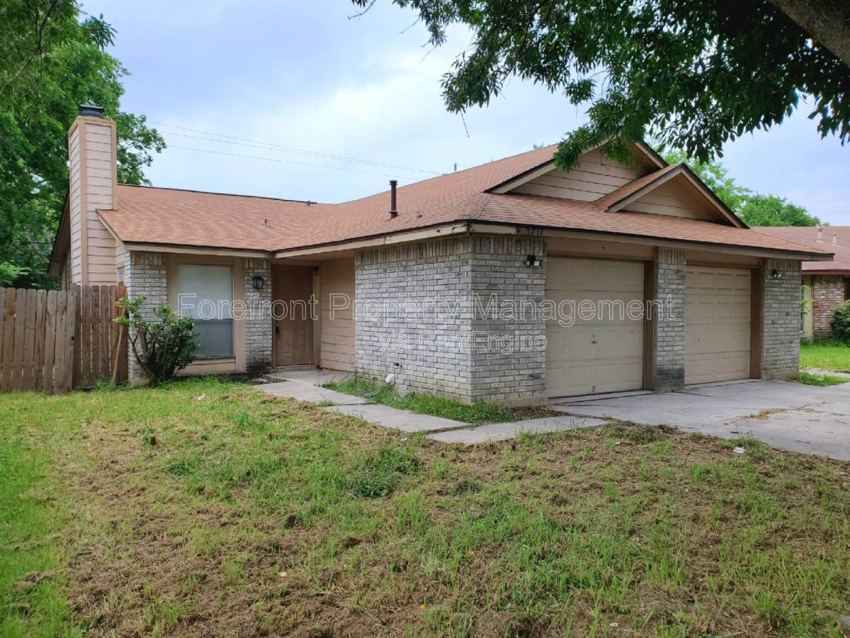 Apartment for rent at 5717 Lochmoor, San Antonio, TX 78244