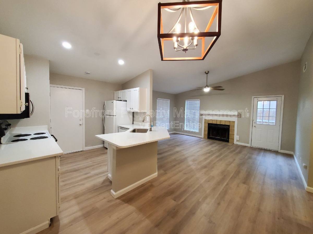 Apartment for rent at 5717 Lochmoor, San Antonio, TX 78244