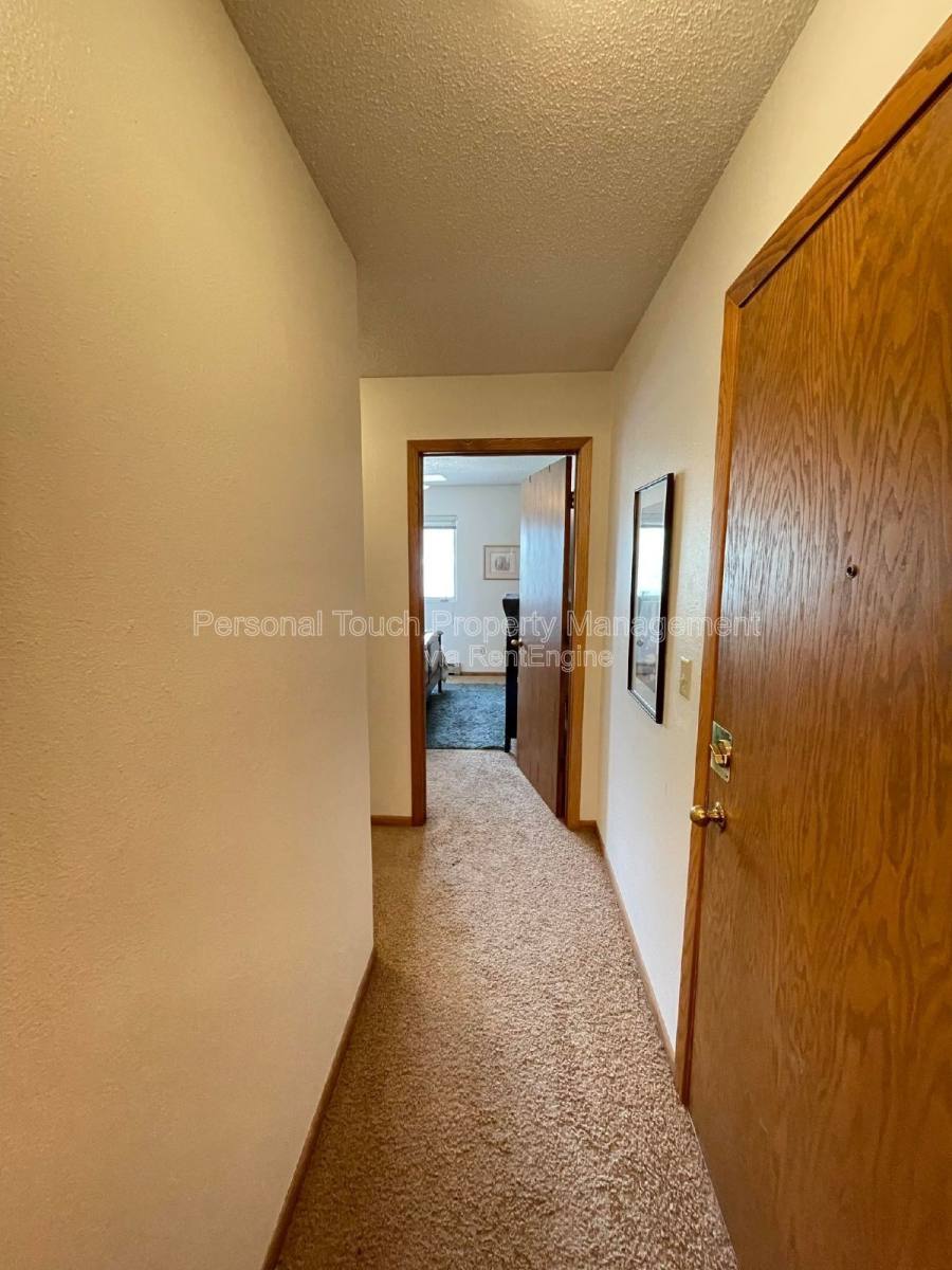 Apartment for rent at 1006 4th Ave S #D, Fargo, ND 58103