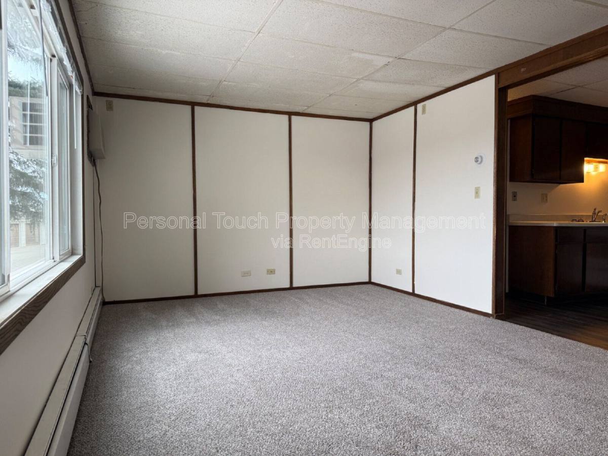 Apartment for rent at 909 Western Rd #9, Wahpeton, ND 58075