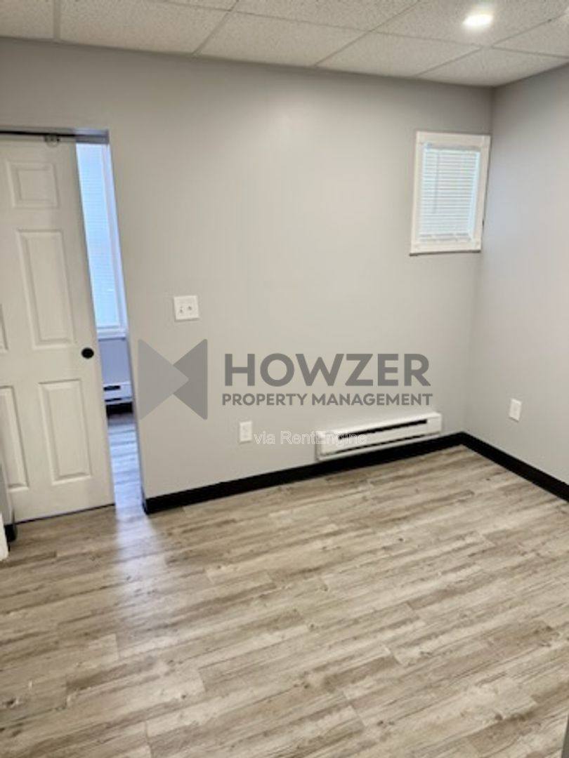 Apartment for rent at 127 Park St #10, Attleboro, MA 02703
