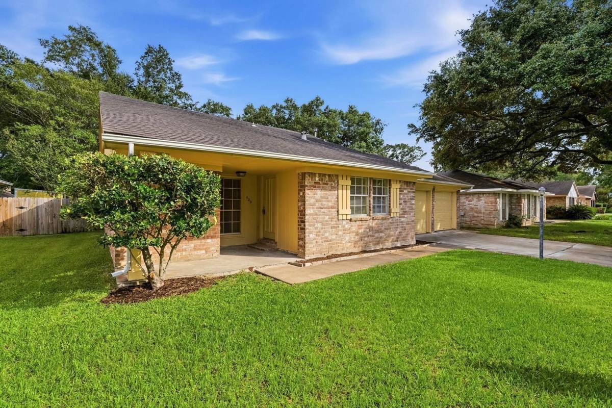 House for rent at 823 Red Rock Canyon Dr, Katy, TX 77450