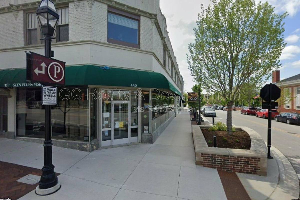 Condo for rent at 440 N Main St #509, Glen Ellyn, IL 60137