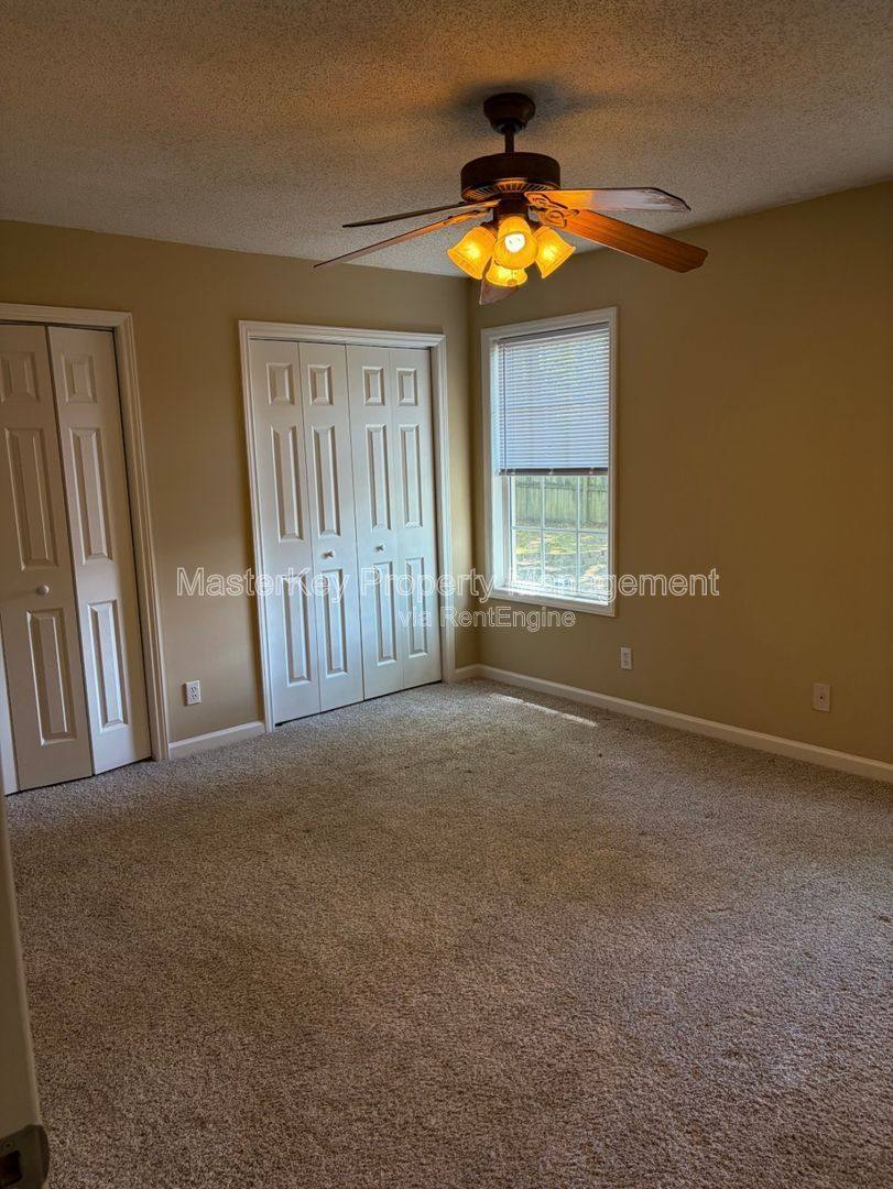 House for rent at 1401 Ravensthorpe Dr, Fuquay Varina, NC 27526