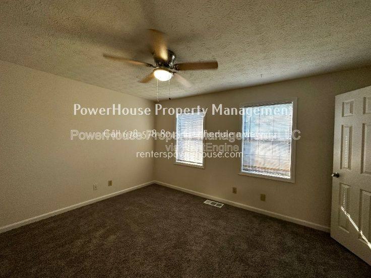 Townhouse for rent at 504 Oakwood Court, Woodstock, GA 30188