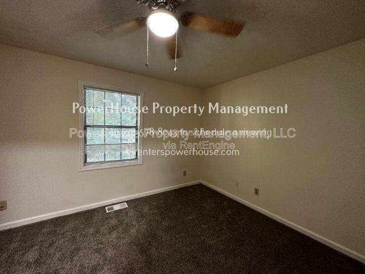 Townhouse for rent at 504 Oakwood Court, Woodstock, GA 30188