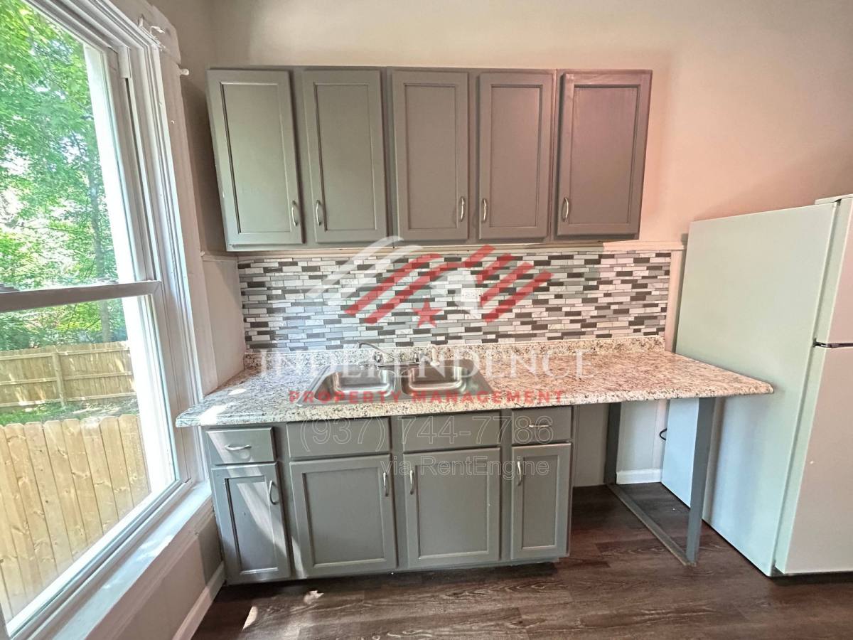 Apartment for rent at 3131 Harvard Ave, Cincinnati, OH 45207