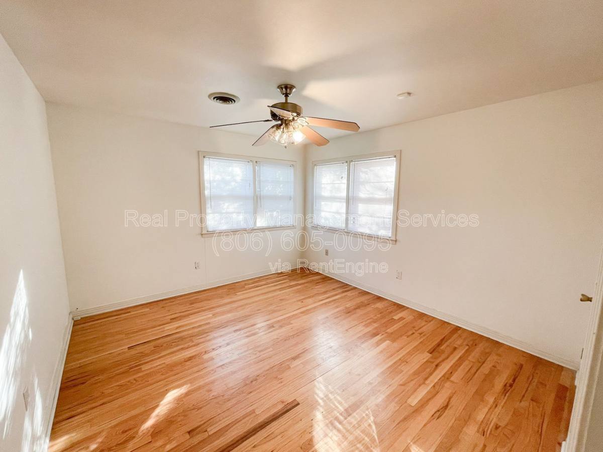 House for rent at 3105 44th St, Lubbock, TX 79413