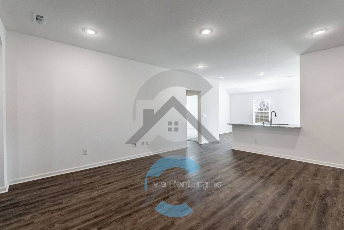 House for rent at 1155 Gallery Dr, Conway, AR 72032