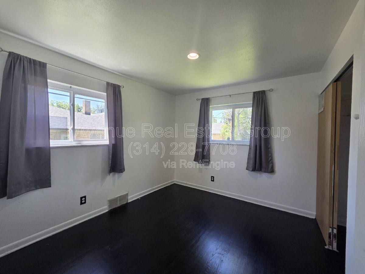 House for rent at 1115 Backer St, Saint Louis, MO 63130