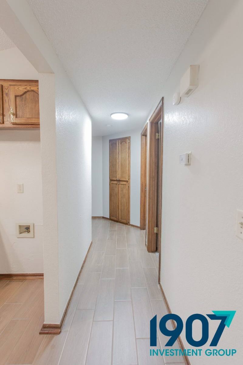 House for rent at 2102 Briarcliff Dr, Oklahoma City, OK 73170