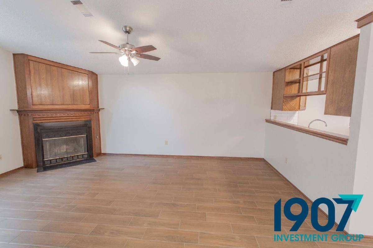 House for rent at 2102 Briarcliff Dr, Oklahoma City, OK 73170