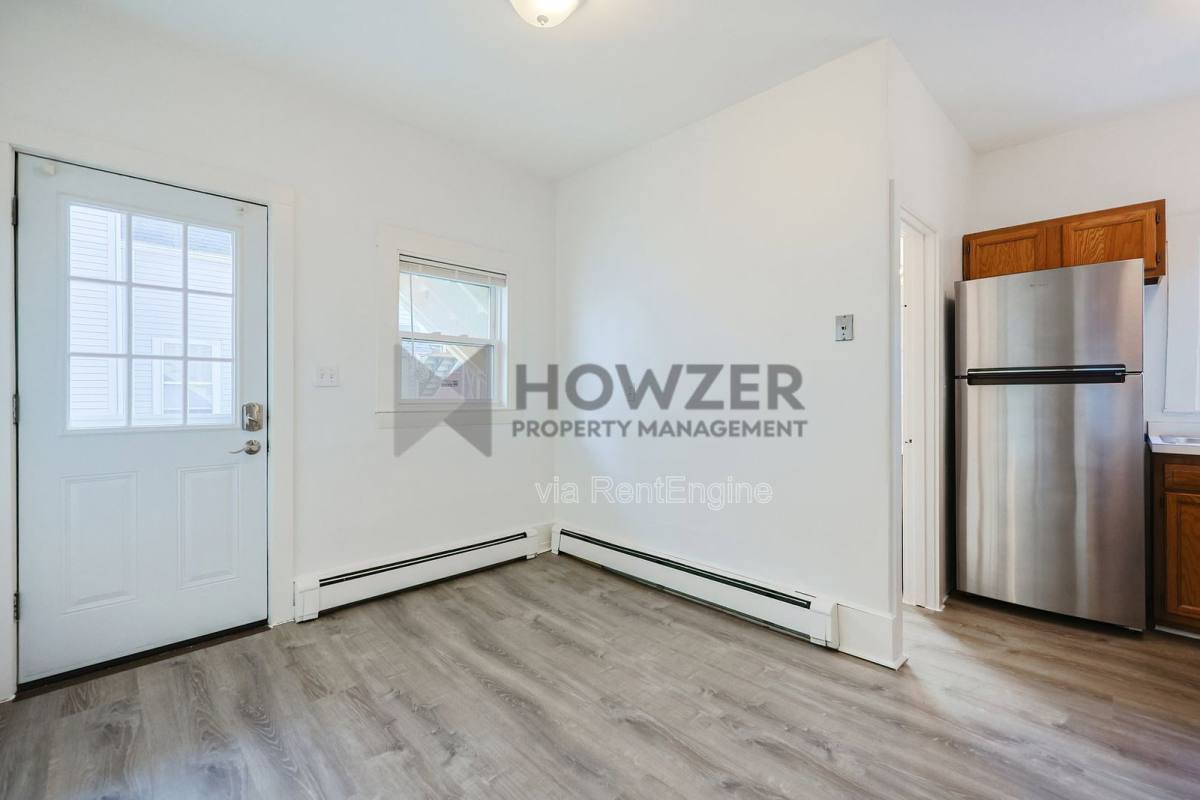 Apartment for rent at 128 Arnold St #1, Quincy, MA 02169