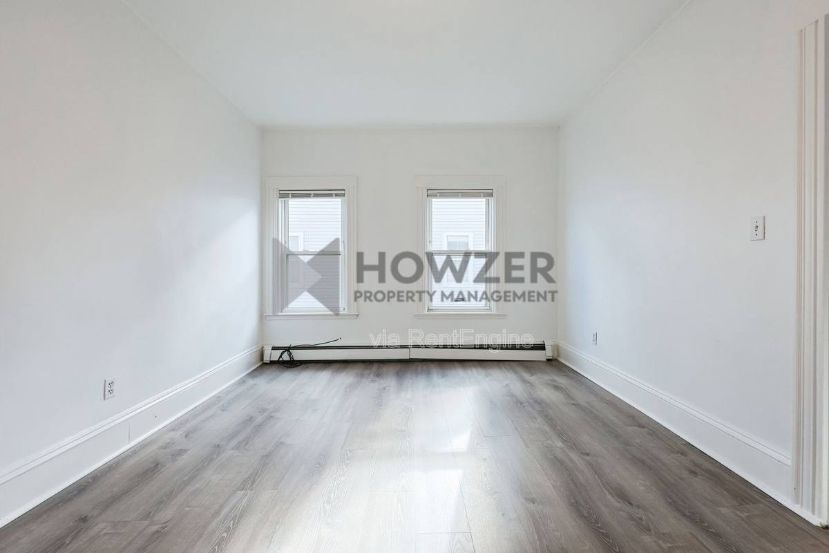 Apartment for rent at 128 Arnold St #1, Quincy, MA 02169