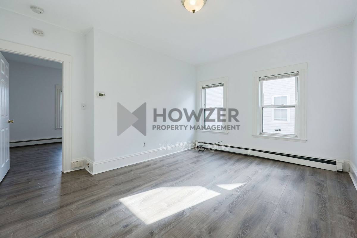 Apartment for rent at 128 Arnold St #1, Quincy, MA 02169