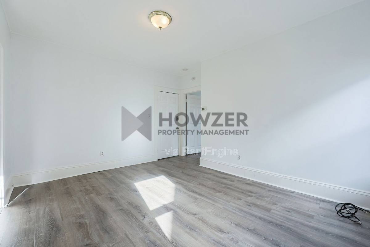 Apartment for rent at 128 Arnold St #1, Quincy, MA 02169
